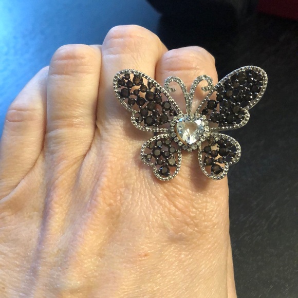 Yours by Loren S.S. gemstone butterfly ring - Picture 4 of 8